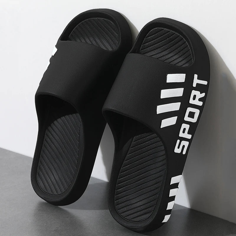 Men's Summer Fashion Thick Sole Slippers Non-Slip Indoor Outdoor Beach Sandals Comfortable Adult Flip Flop Shower Slippers